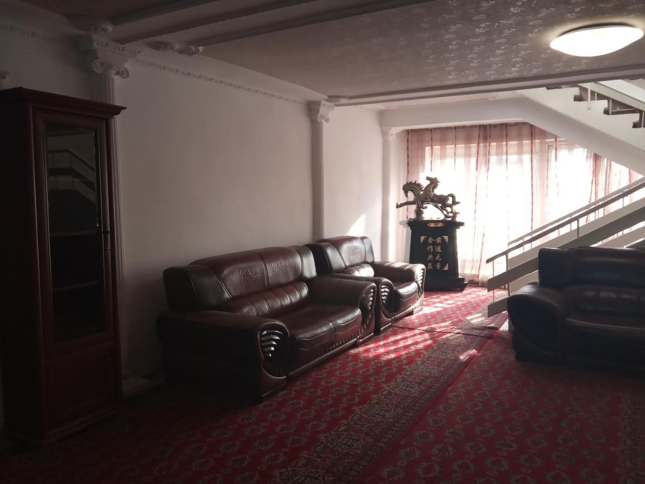 Panainn Hotel Almaty Eksteriør billede